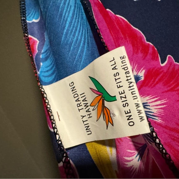 Unity Trading Hawaii One Size Fits All Floral Scarf - Picture 3 of 4